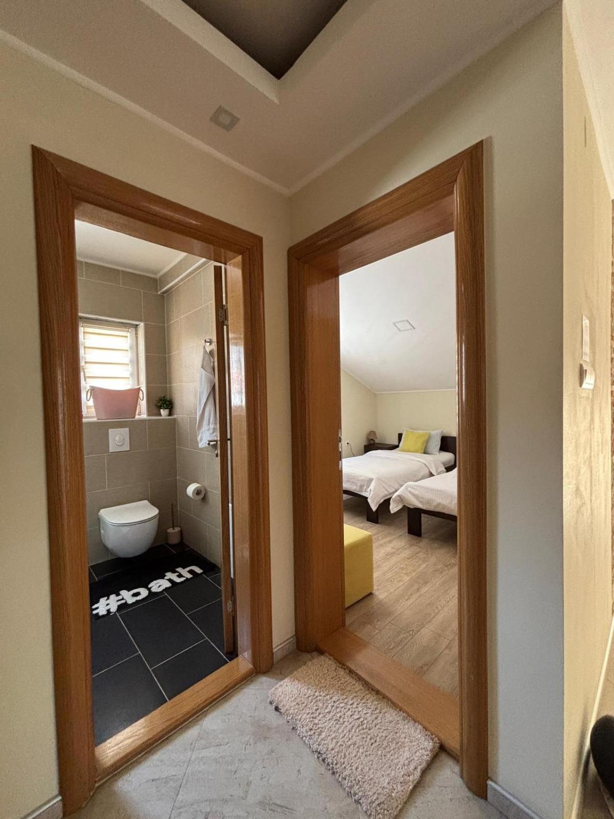 Sobe I Apartman R Bileća Esterno foto