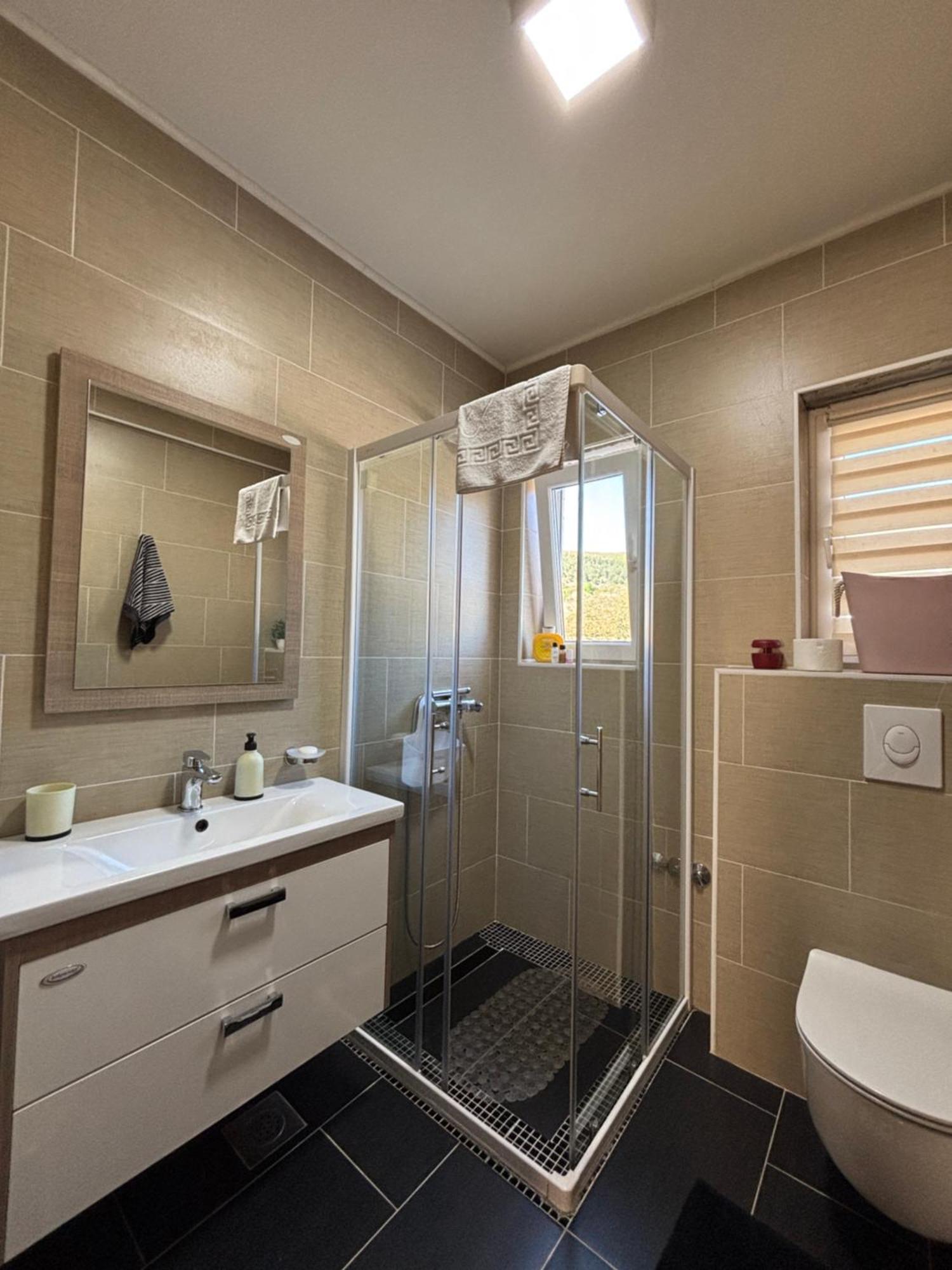 Sobe I Apartman R Bileća Esterno foto